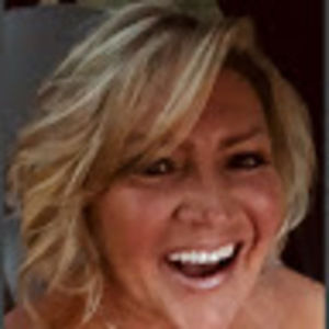 Meet your Posher, Tina